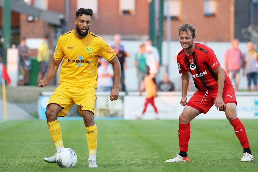 SV Straelen vs. 1. FC Kaan-Marienborn (2022/23)_15