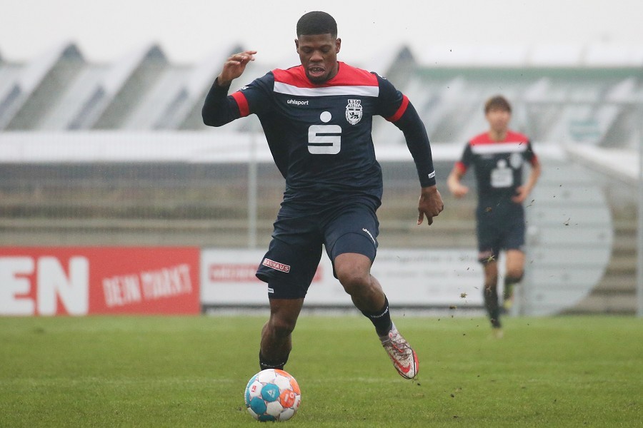 SV Straelen vs. Bonner SC (2021/22)_14