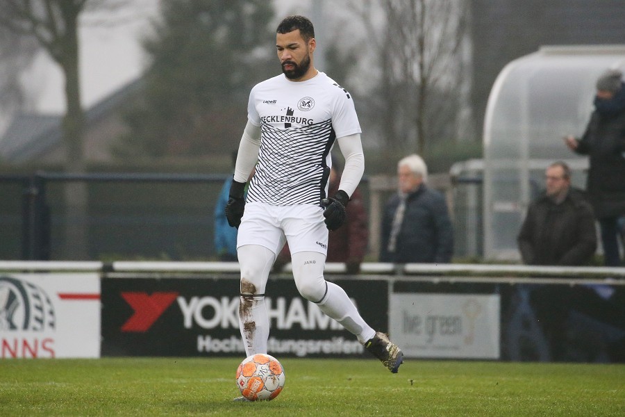 SV Straelen vs. Bonner SC (2021/22)_19