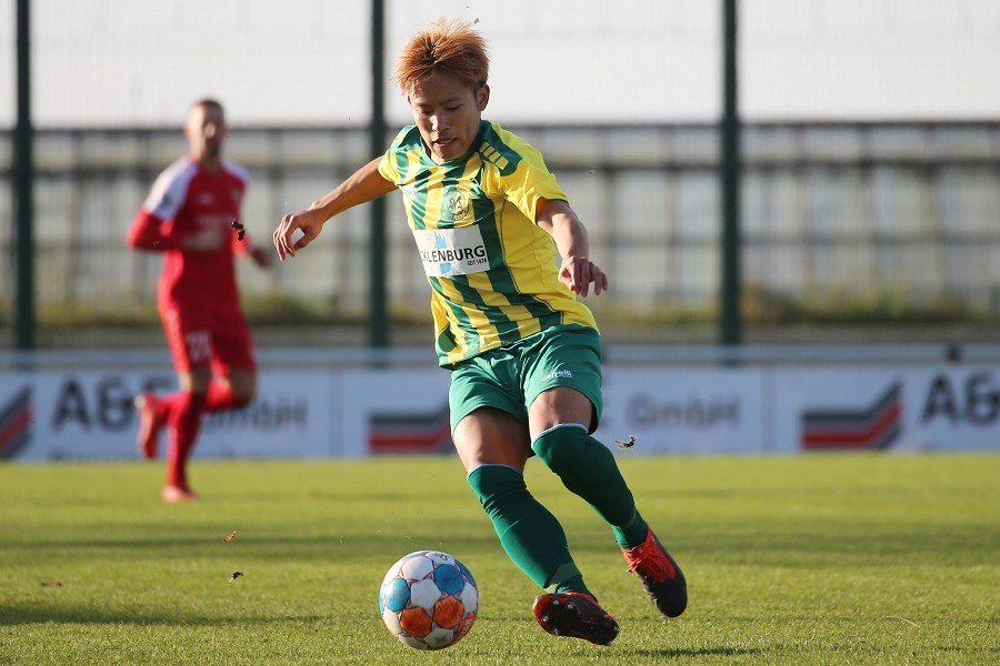 SV Straelen vs. FC Wegberg-Beeck (2021/22)_11