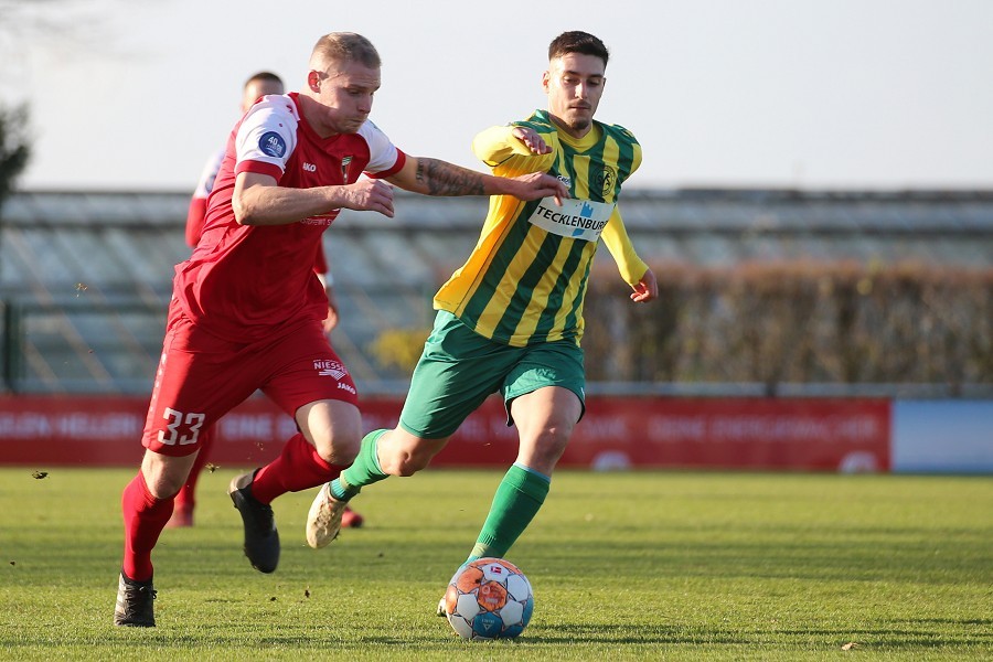 SV Straelen vs. FC Wegberg-Beeck (2021/22)_21