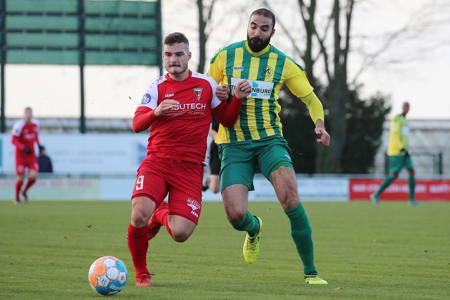 SV Straelen vs. FC Wegberg-Beeck (2021/22)_26