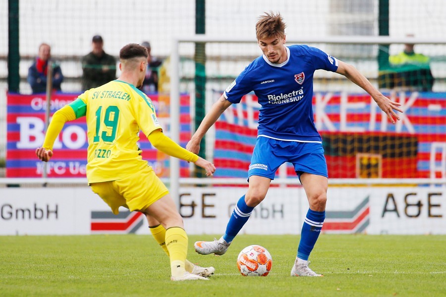 SV Straelen vs. KFC Uerdingen (2021/22)_18