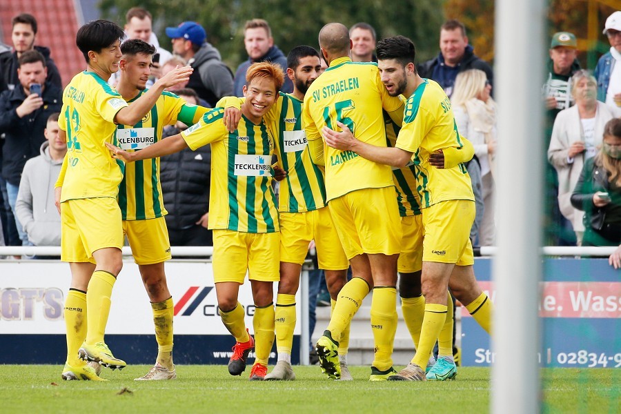 SV Straelen vs. KFC Uerdingen (2021/22)_55