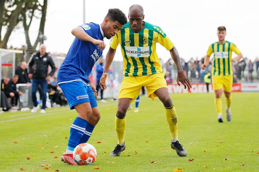 SV Straelen vs. KFC Uerdingen (2021/22)_59