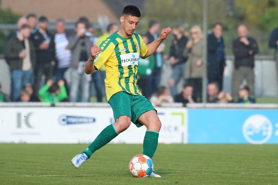 SV Straelen vs. MSV Duisburg (2021/22)_13