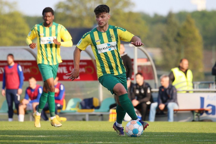 SV Straelen vs. MSV Duisburg (2021/22)_23