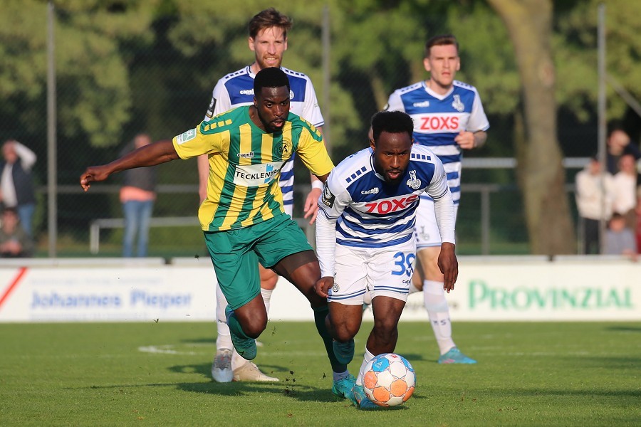 SV Straelen vs. MSV Duisburg (2021/22)_28