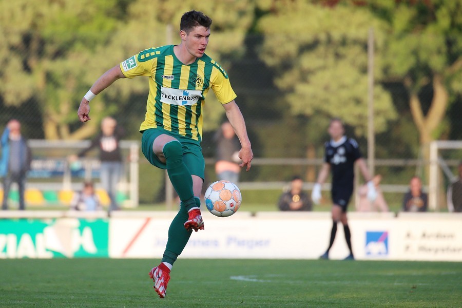 SV Straelen vs. MSV Duisburg (2021/22)_37