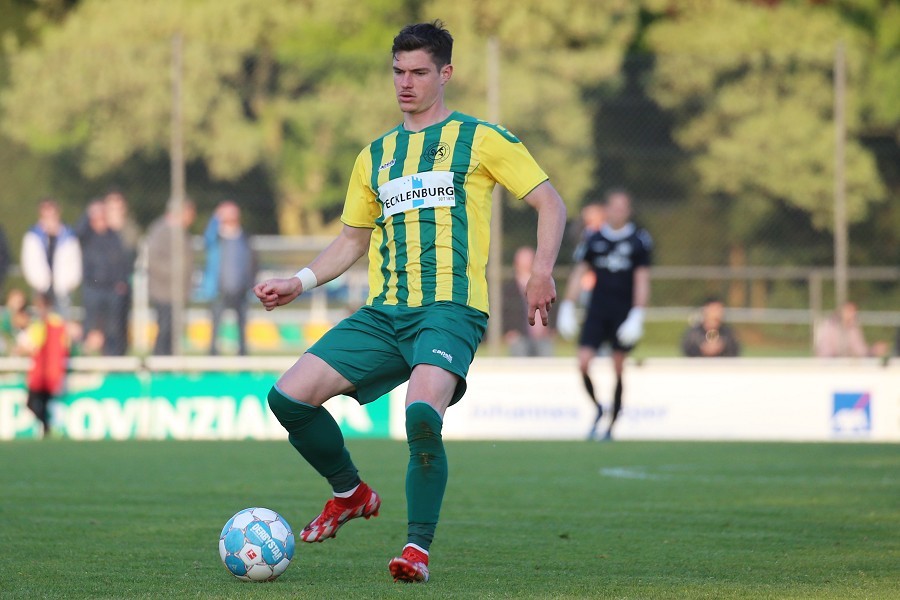 SV Straelen vs. MSV Duisburg (2021/22)_38