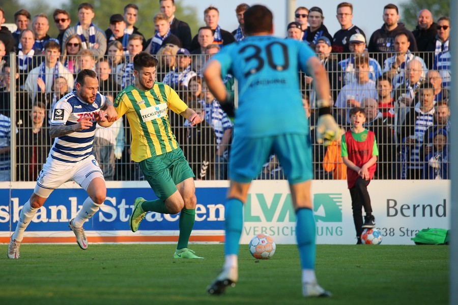 SV Straelen vs. MSV Duisburg (2021/22)_50