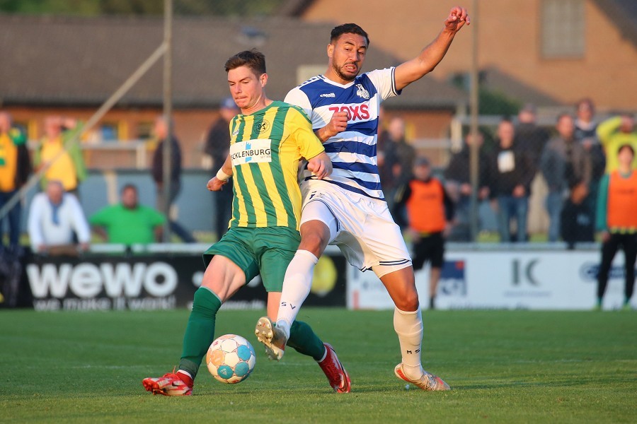 SV Straelen vs. MSV Duisburg (2021/22)_53