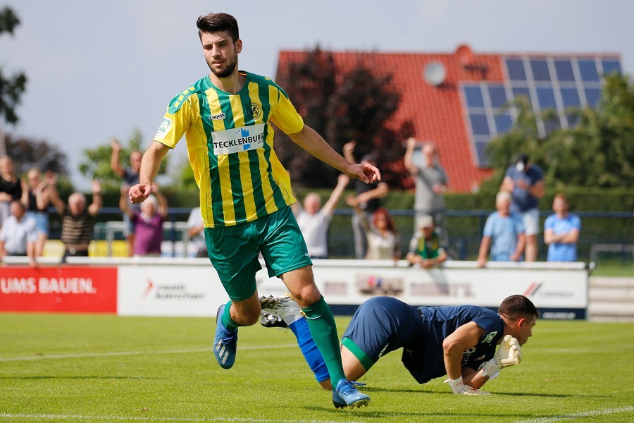 SV Straelen vs. RW Ahlen (2021/22)_41