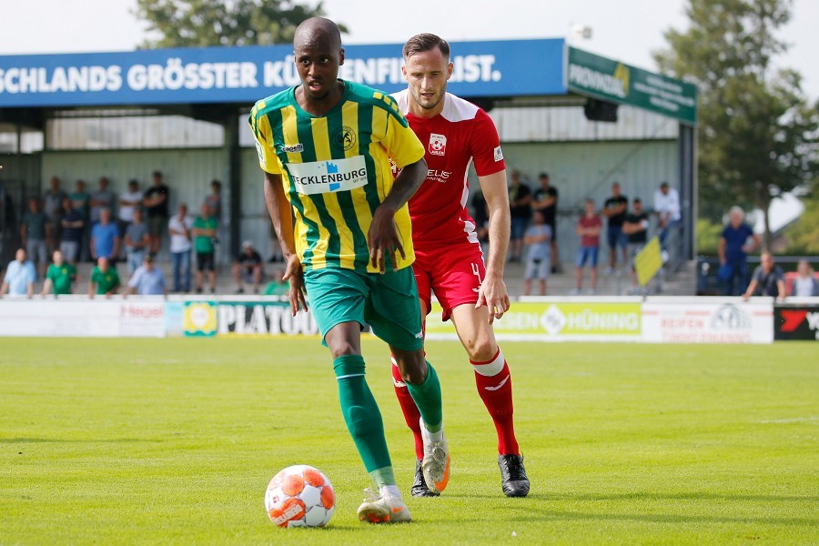 SV Straelen vs. RW Ahlen (2021/22)_45