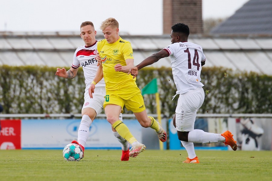 SV Straelen vs. RW Essen (2020/21)_54