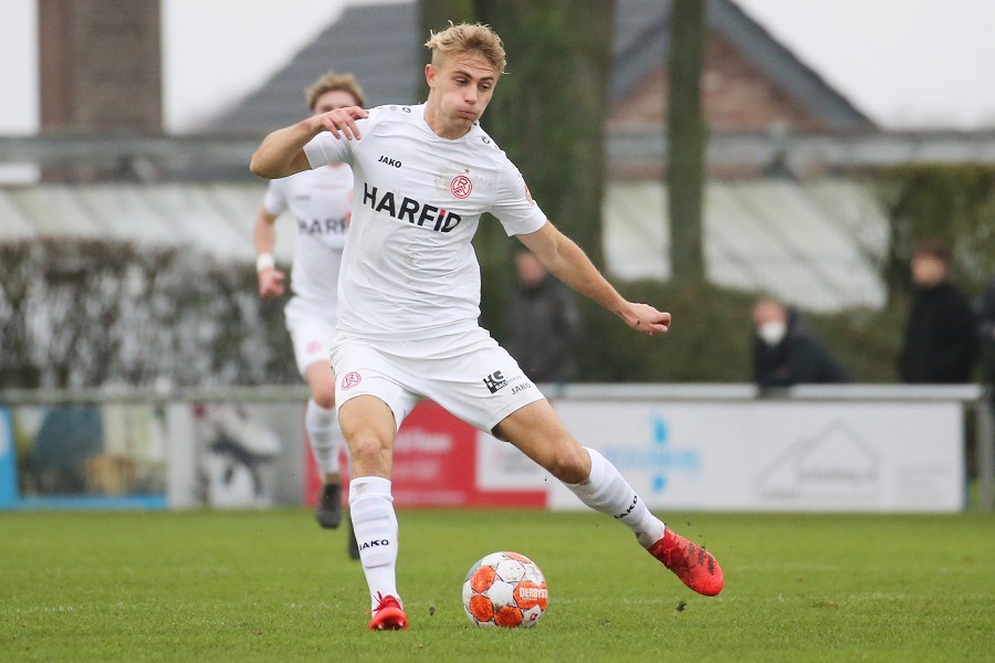 SV Straelen vs. RW Essen (2021/22)_21