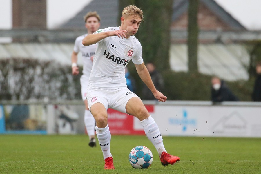 SV Straelen vs. RW Essen (2021/22)_22