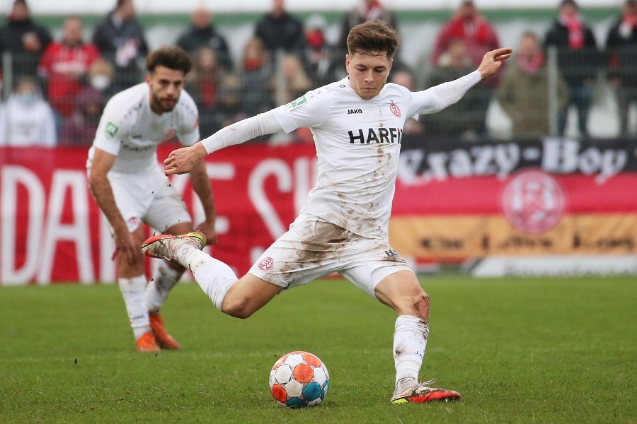 SV Straelen vs. RW Essen (2021/22)_28