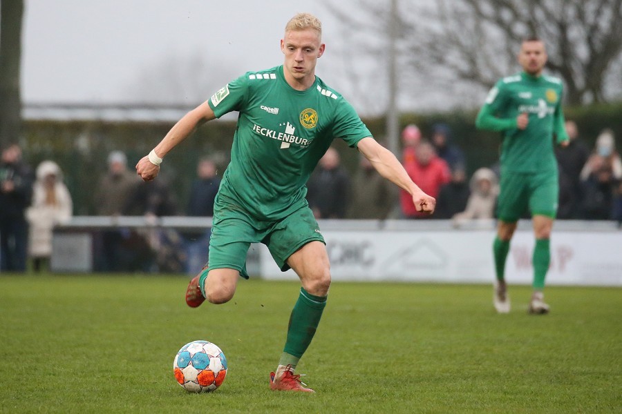 SV Straelen vs. RW Essen (2021/22)_44