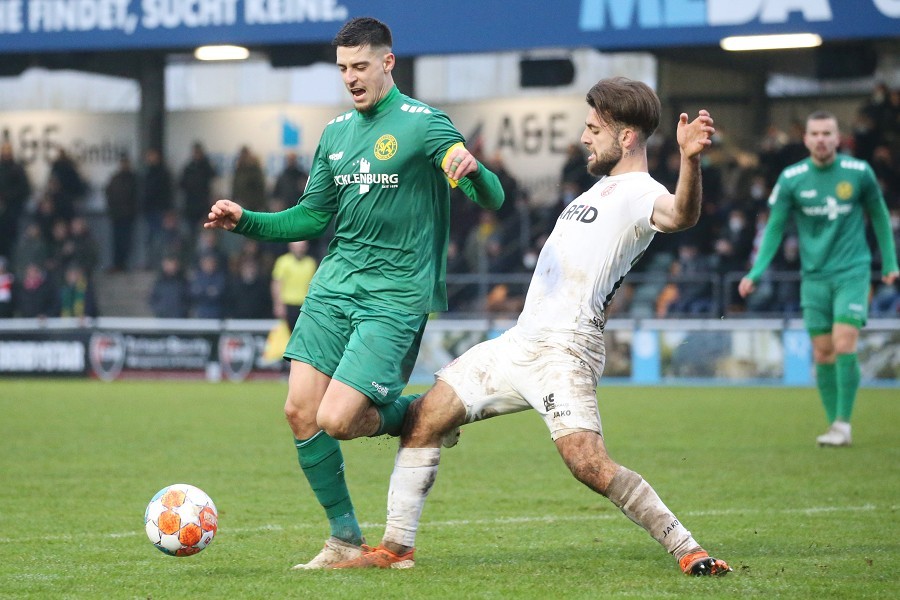 SV Straelen vs. RW Essen (2021/22)_53