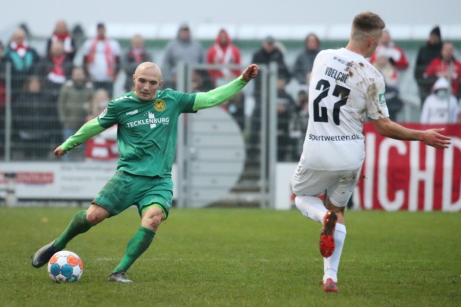 SV Straelen vs. RW Essen (2021/22)_57