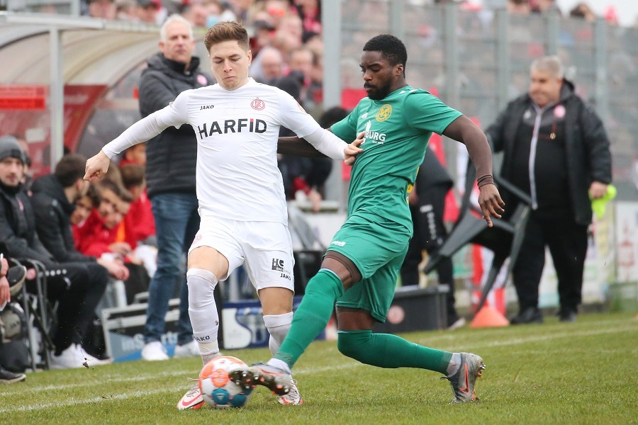 SV Straelen vs. RW Essen (2021/22)_9