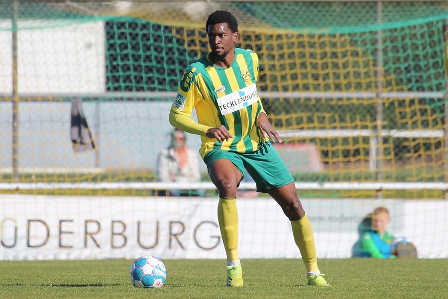 SV Straelen vs. RW Oberhausen (2021/22)_35