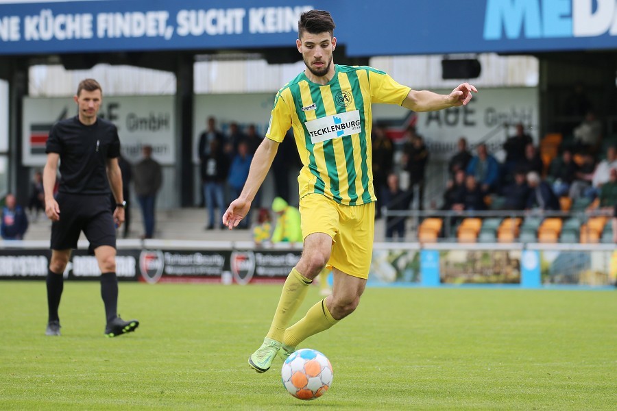 SV Straelen vs. Sportfreunde Lotte (2021/22)_38