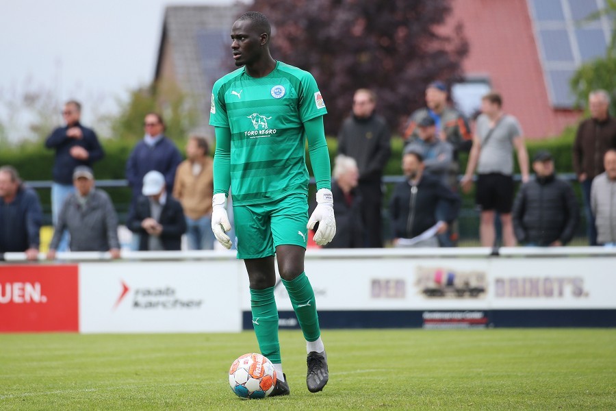 SV Straelen vs. Sportfreunde Lotte (2021/22)_54
