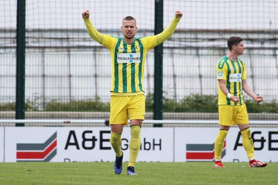 SV Straelen vs. Sportfreunde Lotte (2021/22)_58