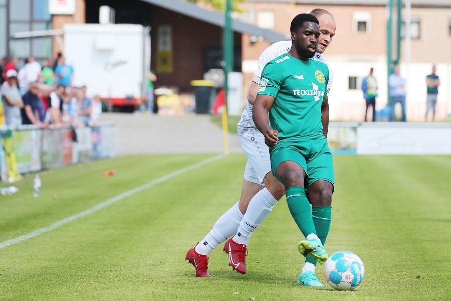 SV Straelen vs. SV Rödinghausen (2021/22)_11