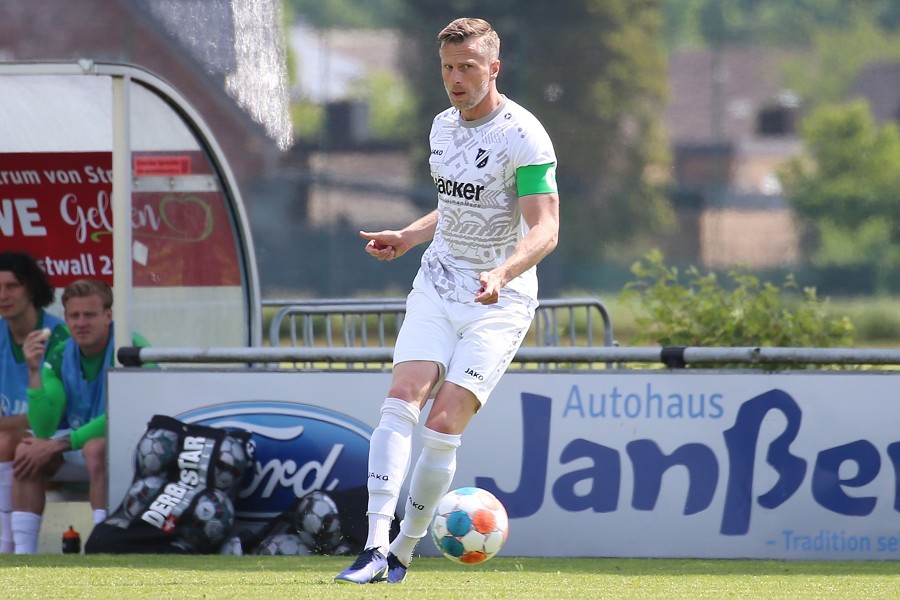 SV Straelen vs. SV Rödinghausen (2021/22)_1