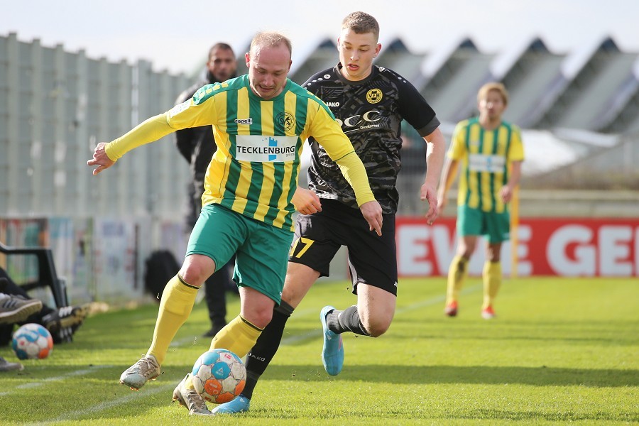 SV Straelen vs. VfB Homberg (2021/22)_15