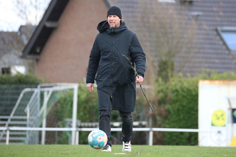SV Straelen vs. VfB Homberg (2021/22)_20