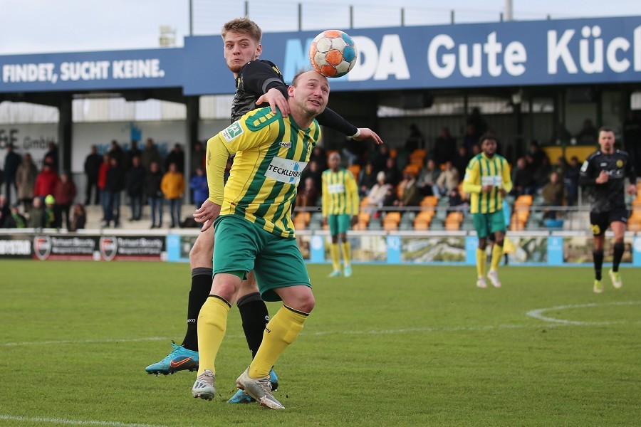 SV Straelen vs. VfB Homberg (2021/22)_23