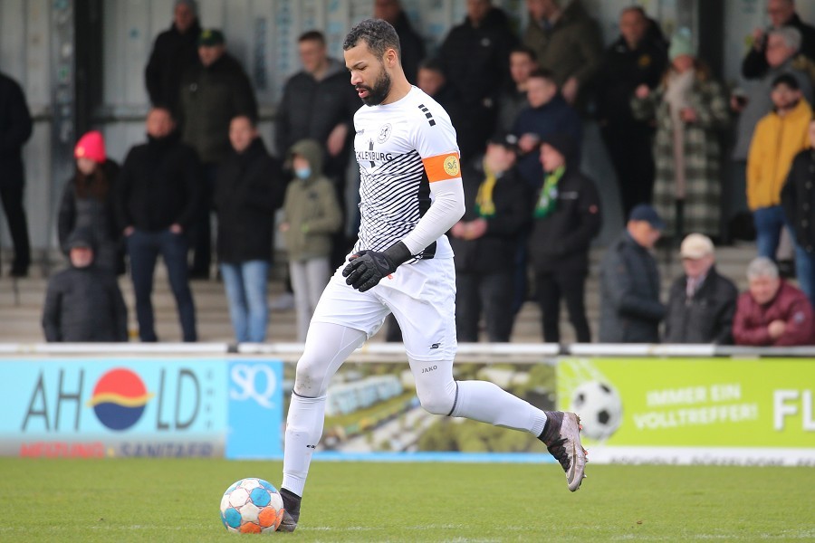 SV Straelen vs. VfB Homberg (2021/22)_24