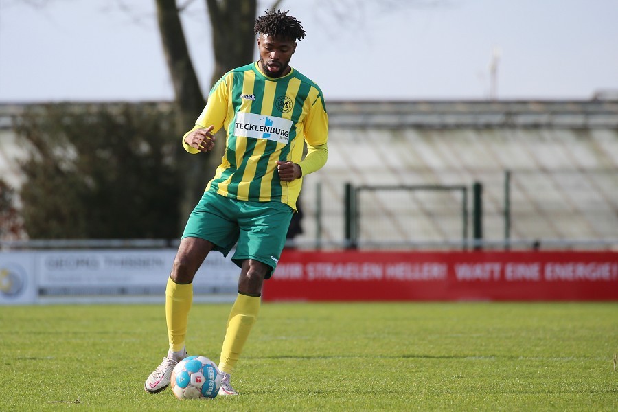 SV Straelen vs. VfB Homberg (2021/22)_3