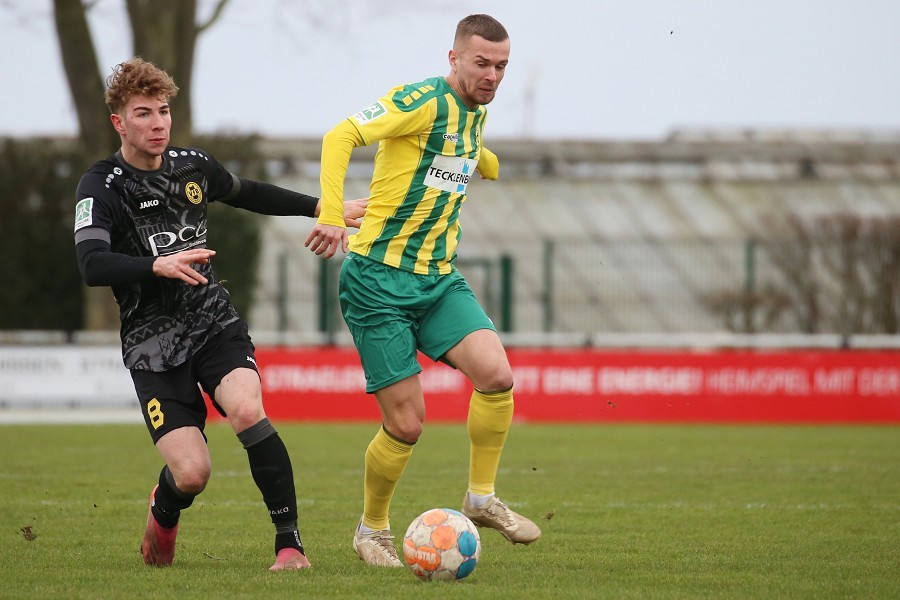SV Straelen vs. VfB Homberg (2021/22)_50