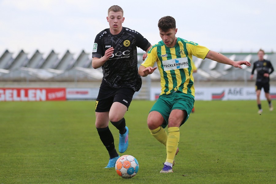 SV Straelen vs. VfB Homberg (2021/22)_5