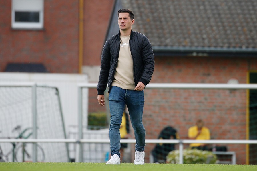 SV Straelen vs. Wuppertaler SV (2021/22)_17