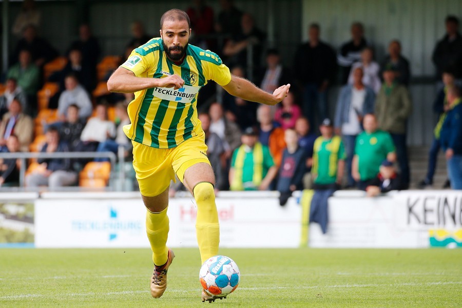 SV Straelen vs. Wuppertaler SV (2021/22)_31