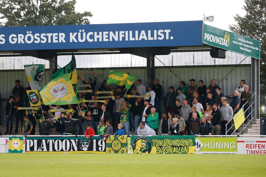 SV Straelen vs. Wuppertaler SV (2021/22)_38