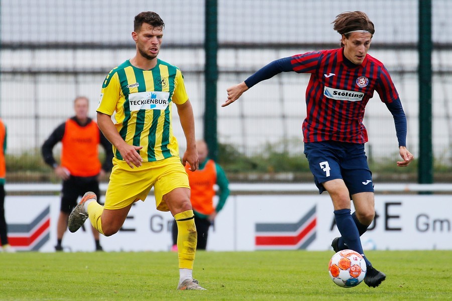 SV Straelen vs. Wuppertaler SV (2021/22)_55