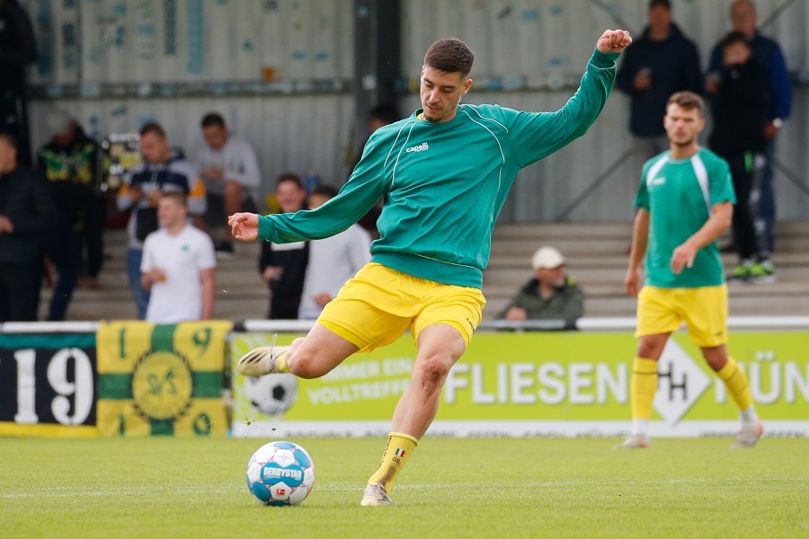 SV Straelen vs. Wuppertaler SV (2021/22)_9