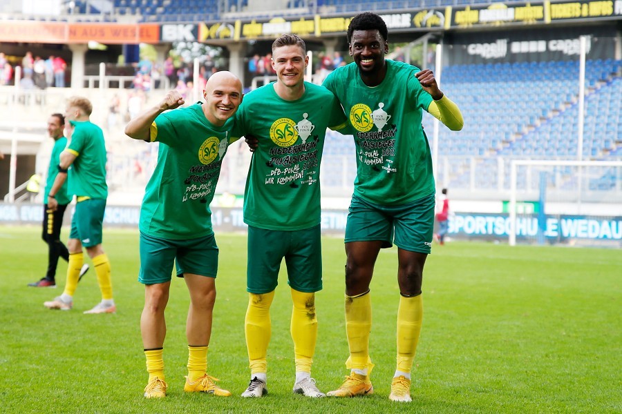 SV Straelen vs. Wuppertaler SV (2021/22)_14
