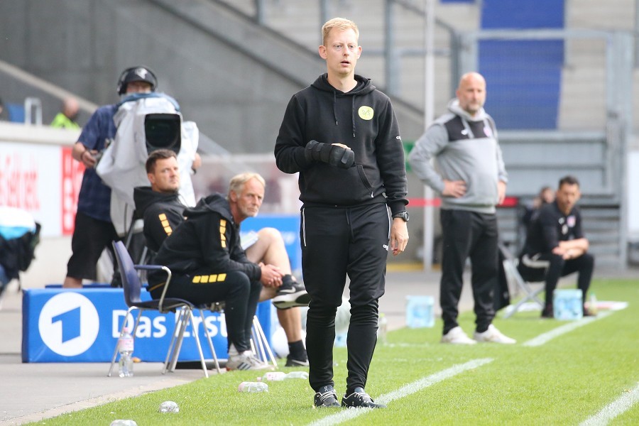 SV Straelen vs. Wuppertaler SV (2021/22)_16