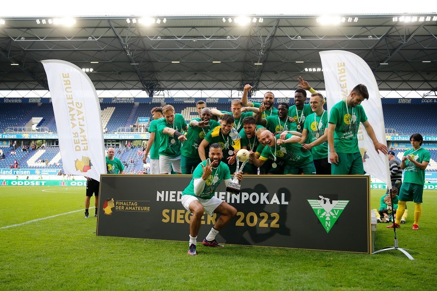 SV Straelen vs. Wuppertaler SV (2021/22)_19