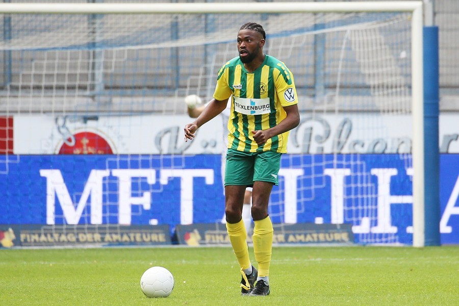 SV Straelen vs. Wuppertaler SV (2021/22)_27