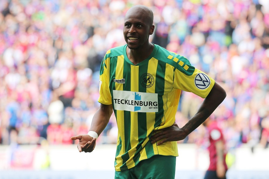 SV Straelen vs. Wuppertaler SV (2021/22)_32