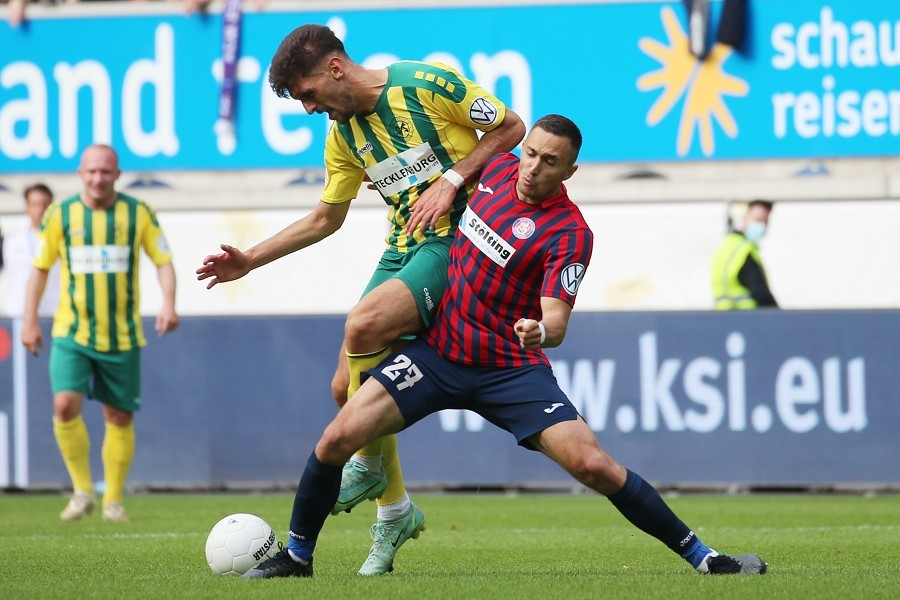 SV Straelen vs. Wuppertaler SV (2021/22)_4